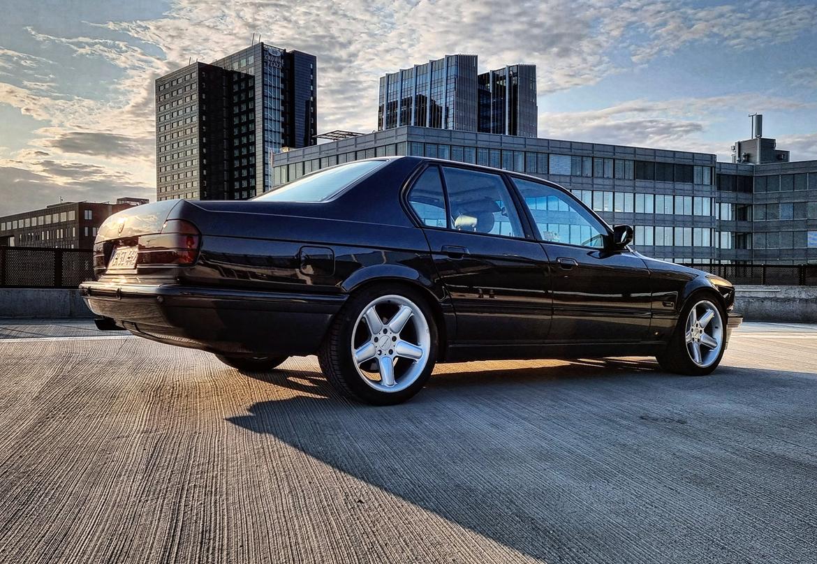 BMW 730i V8 E32 billede 9
