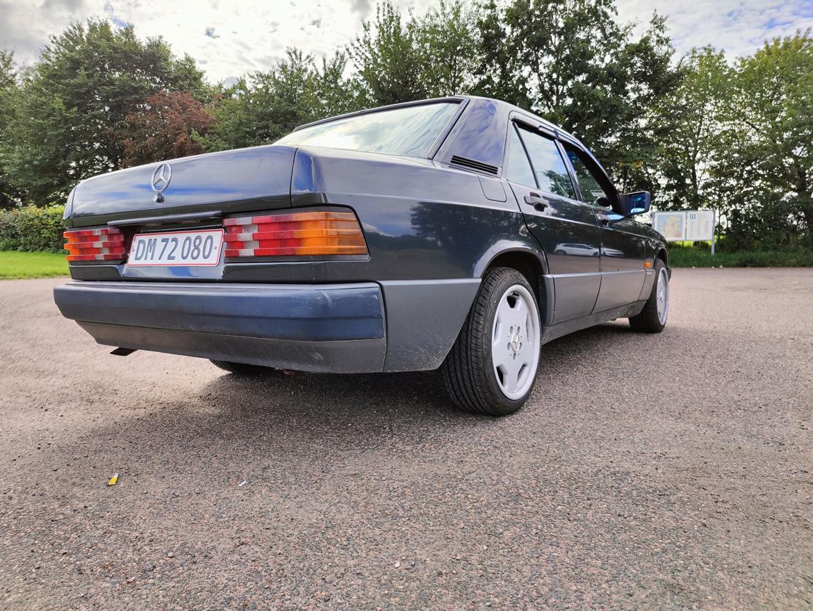 Mercedes Benz 190E 2.0 Benzin Sportline  billede 8