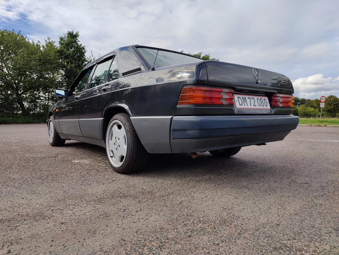 Mercedes Benz 190E 2.0 Benzin Sportline  billede 5