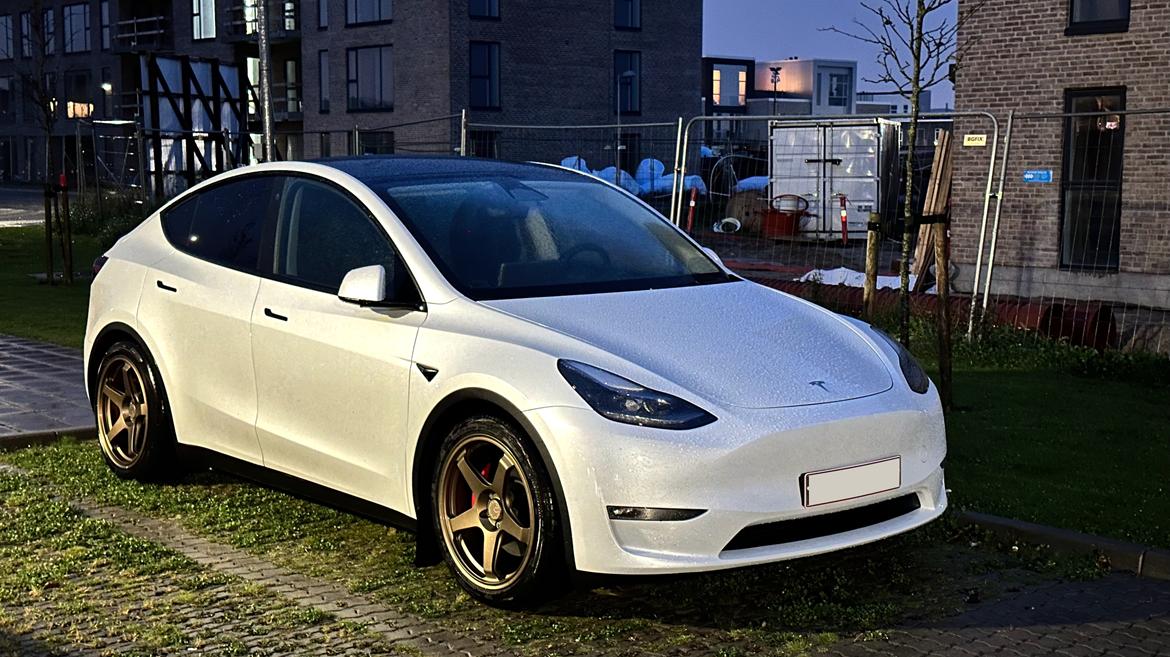 Tesla Model Y Performance billede 2
