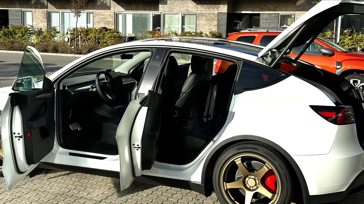 Tesla Model Y Performance billede 15