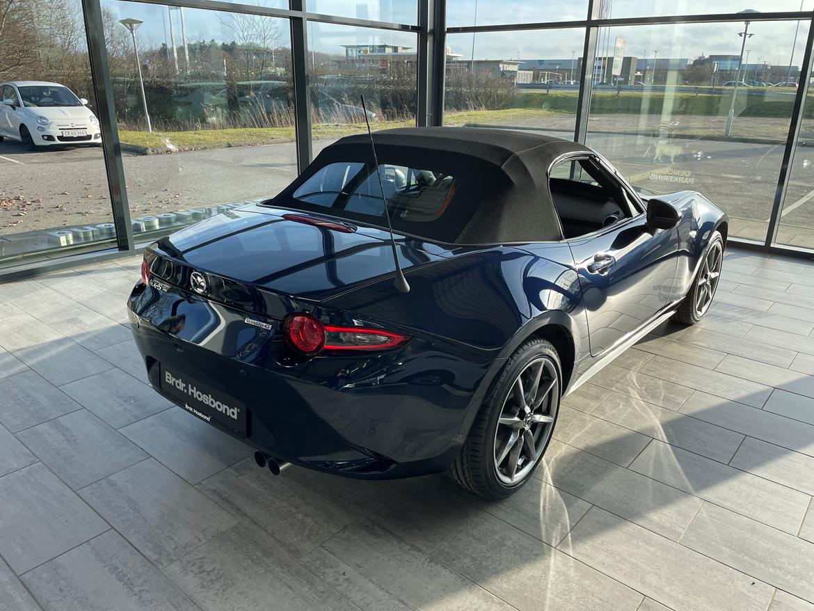 Mazda MX-5 Roadster Exclusive-Line - ND2 billede 2