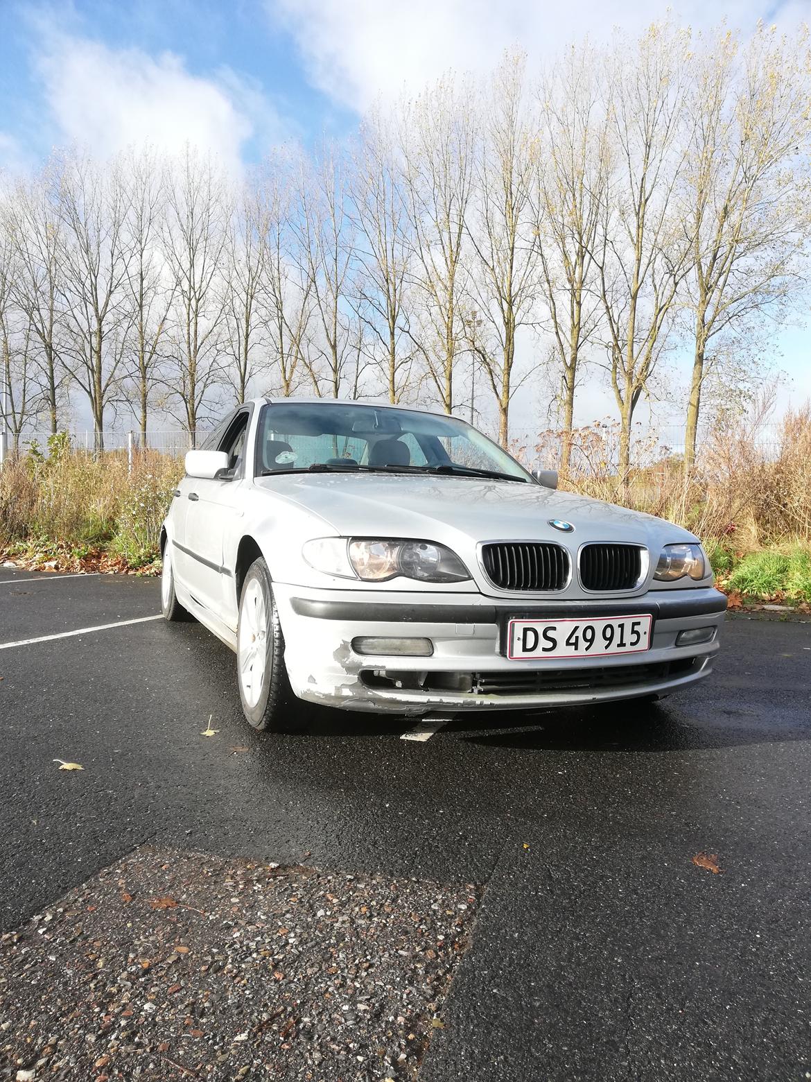 BMW 316i SOLGT  billede 2