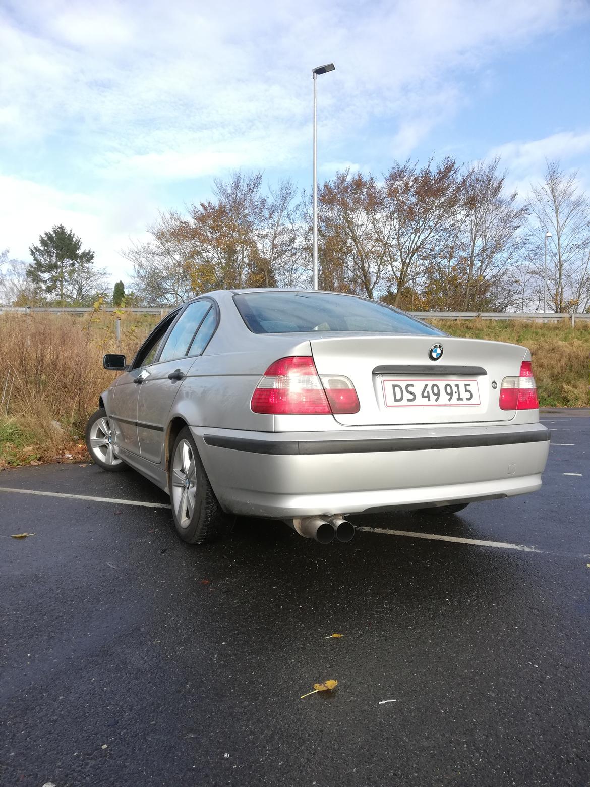 BMW 316i SOLGT  billede 4