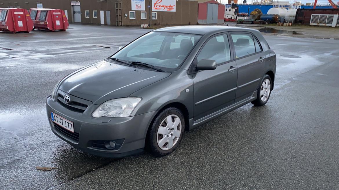 Toyota Corolla E12 billede 3