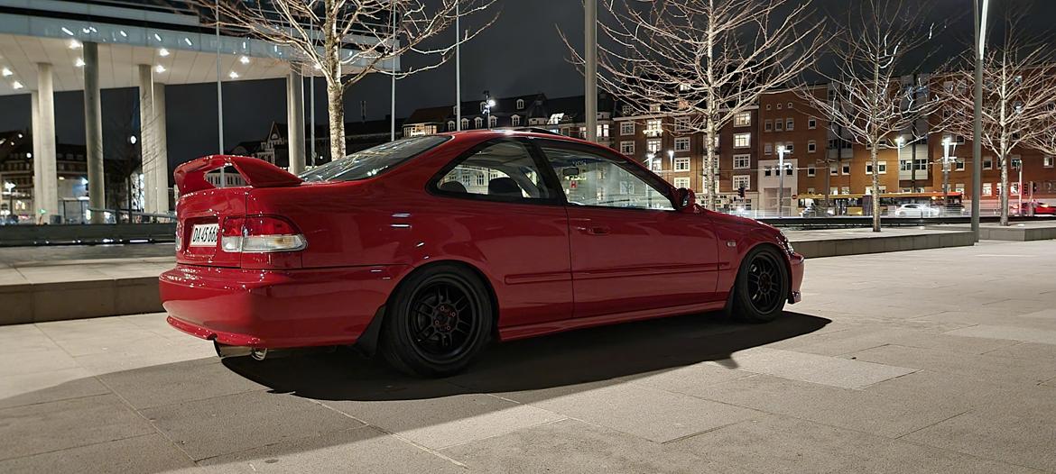 Honda Civic Coupe SI EM1 look ( Milano Red R81 )  billede 3