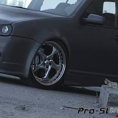 VW Golf Batmobil SOLGT