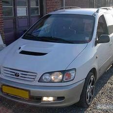 Toyota Sportsvan (Picnic)