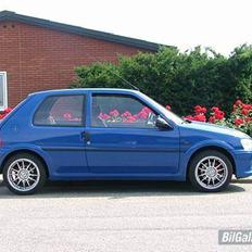 Peugeot 106  >SOLGT<
