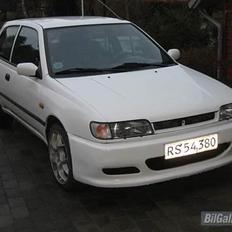 Nissan Sunny  (Solgt)