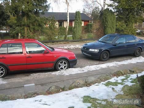 VW Golf 3 - Mine dejlige gamle golf og min brors opel vectra billede 17