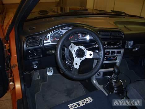 Nissan sunny billede 7