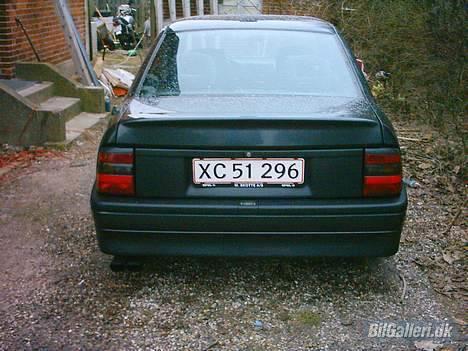 Opel Vectra A 2000 4*4 *solgt* - undskyld billederne ikke er så gode. skal nok få taget nogle nye! billede 4