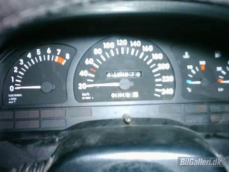 Opel Vectra A 2000 4*4 *solgt* - ved ikk om man kan ane den kun har gået 119000km? billede 6
