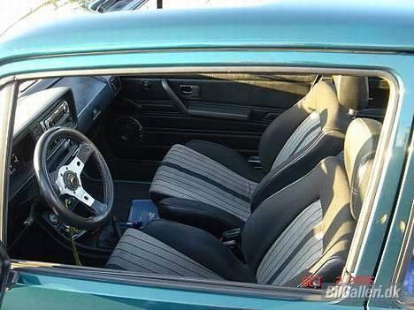 VW Golf 1 GTI *Solgt* - Kabine billede 3