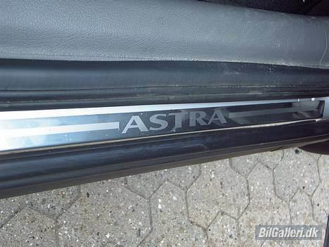 Opel Astra G Club Wagon Solgt - Astra mærke i rustfrit stål billede 16
