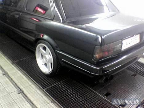 BMW E30 320/323 billede 3