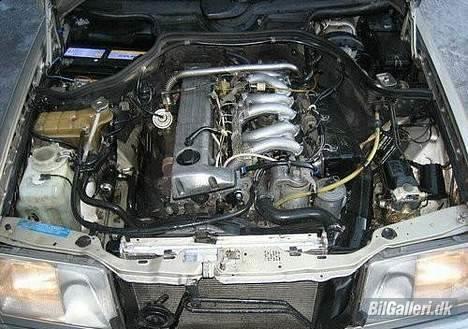 Mercedes Benz FLYDEREN - Renoveret ved 500kg, har gået 592 nu billede 2