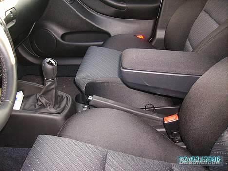 Seat Leon Sport 1,8 20V *SOLGT - Så blev armlænet monteret billede 18