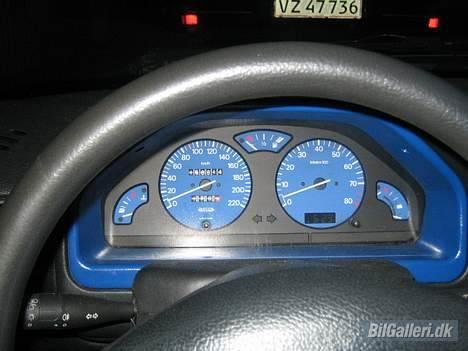 Peugeot 106 Rallye DØD - blå urskriver altid godt  billede 4