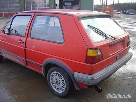 VW Golf 1300 total skadet :( billede 7