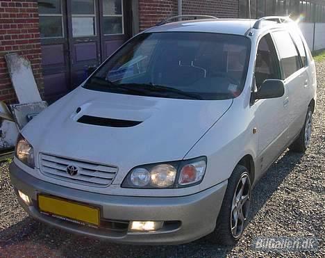 Toyota Sportsvan (Picnic) billede 1