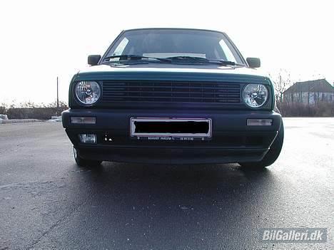VW Golf 2 (solgt) - mangler en tågelygte, pænt trist når man ikk ved hvor den er blevet af.  billede 4