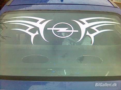 Opel Kadett E *SOLGT* - Ny tatoo fra fotostop.dk... Så skal ruderne bare tones! ;-) billede 6