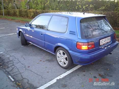 Toyota corolla *TOTALSKADET* billede 4