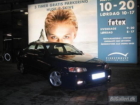 Toyota Carina E SOLGT billede 2