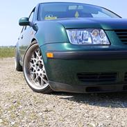 VW Bora