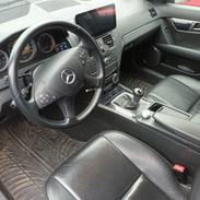 Mercedes Benz C250