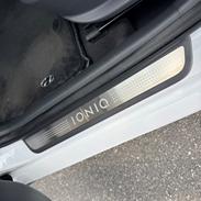 Hyundai IONIQ HEV