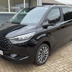 Ford Tourneo Titanium x 