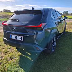 Lexus Ux 250h Premium Teknik