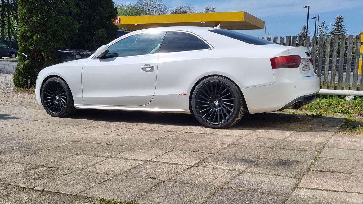 Audi A5 Coupe  Tidligere bil billede 1