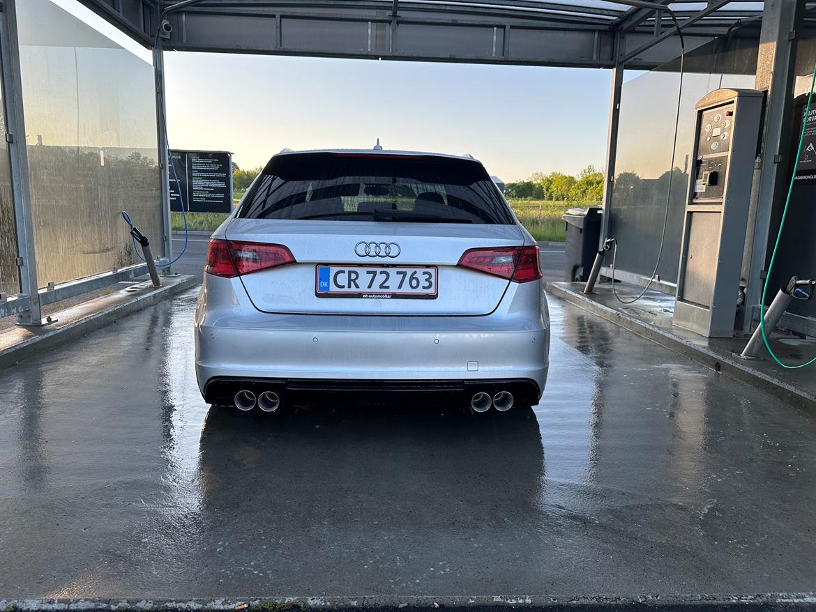 Audi A3 8V 2.0 TDi 150 S-line SB S-tr billede 3