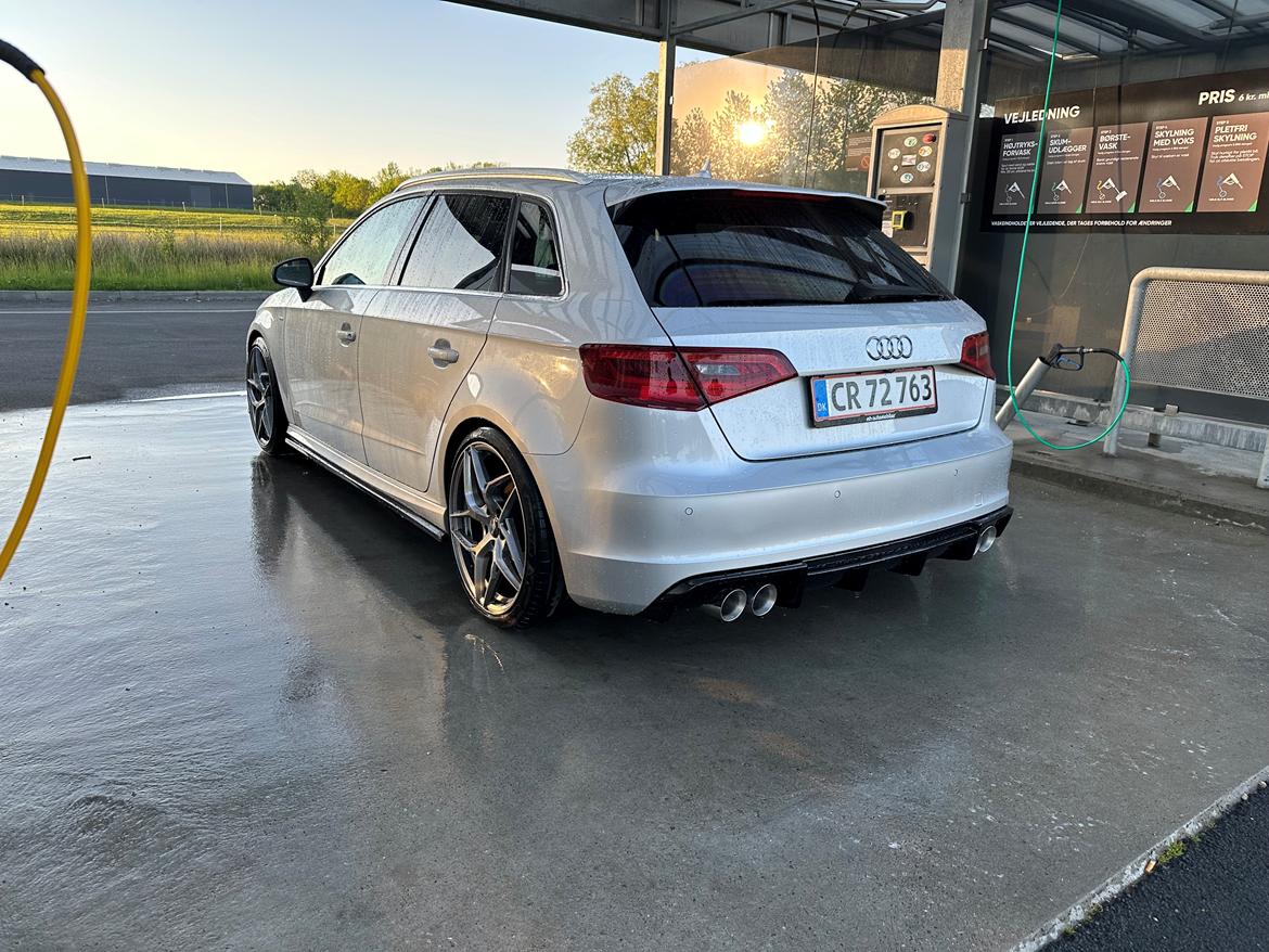 Audi A3 8V 2.0 TDi 150 S-line SB S-tr billede 4