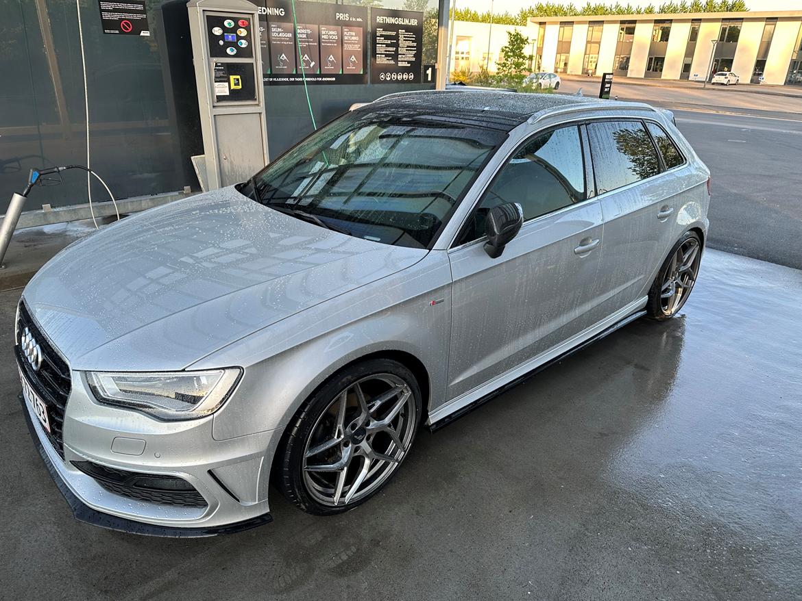 Audi A3 8V 2.0 TDi 150 S-line SB S-tr billede 6