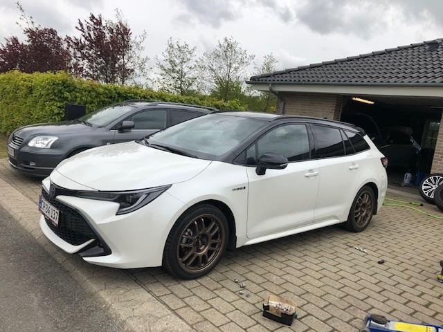 Toyota Corolla Hybrid ZWE211 billede 9