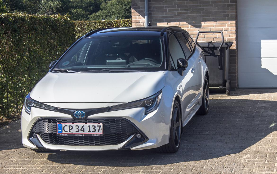 Toyota Corolla Hybrid ZWE211 billede 15