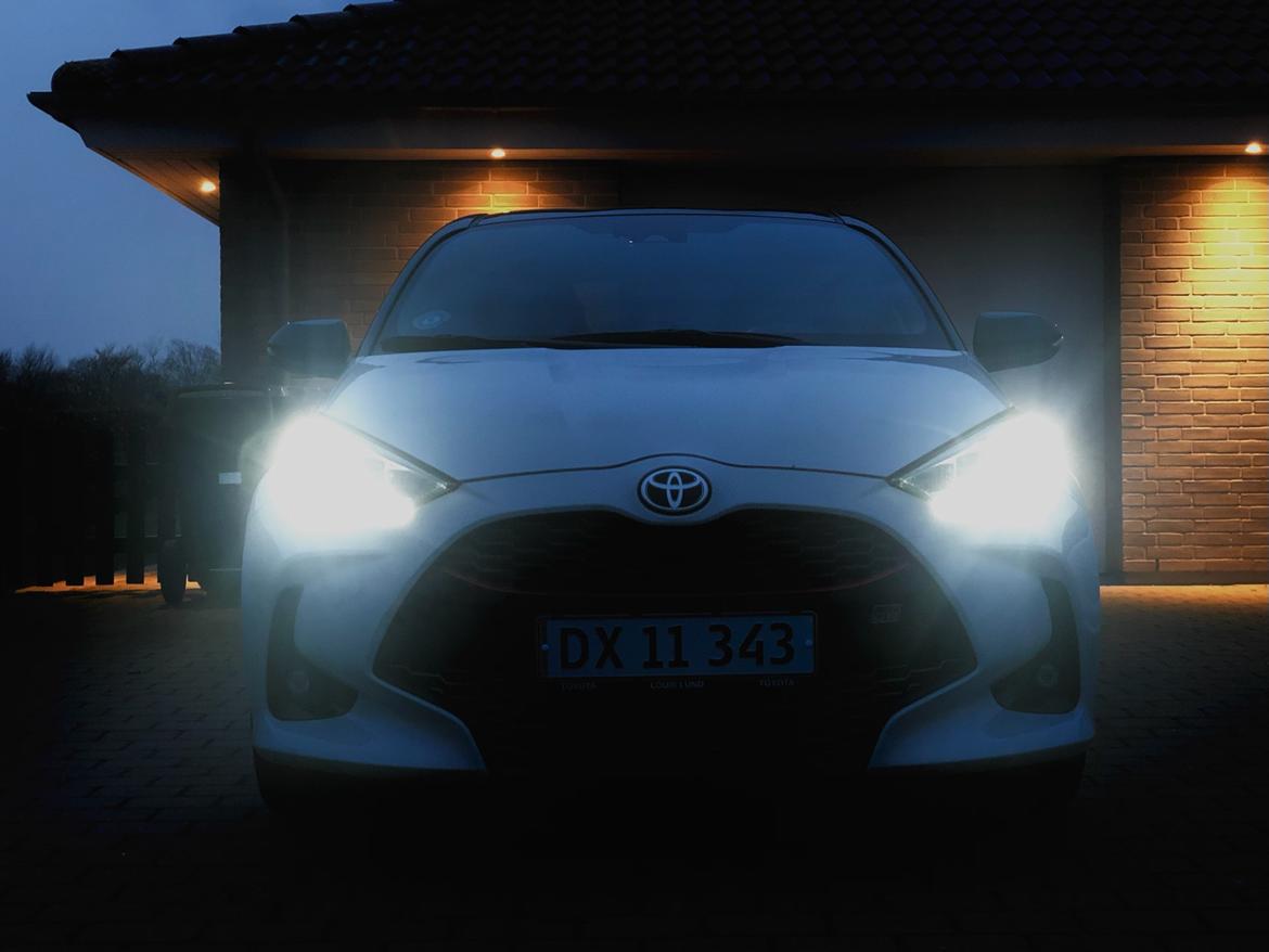 Toyota Yaris GR Sport MXP210 billede 9