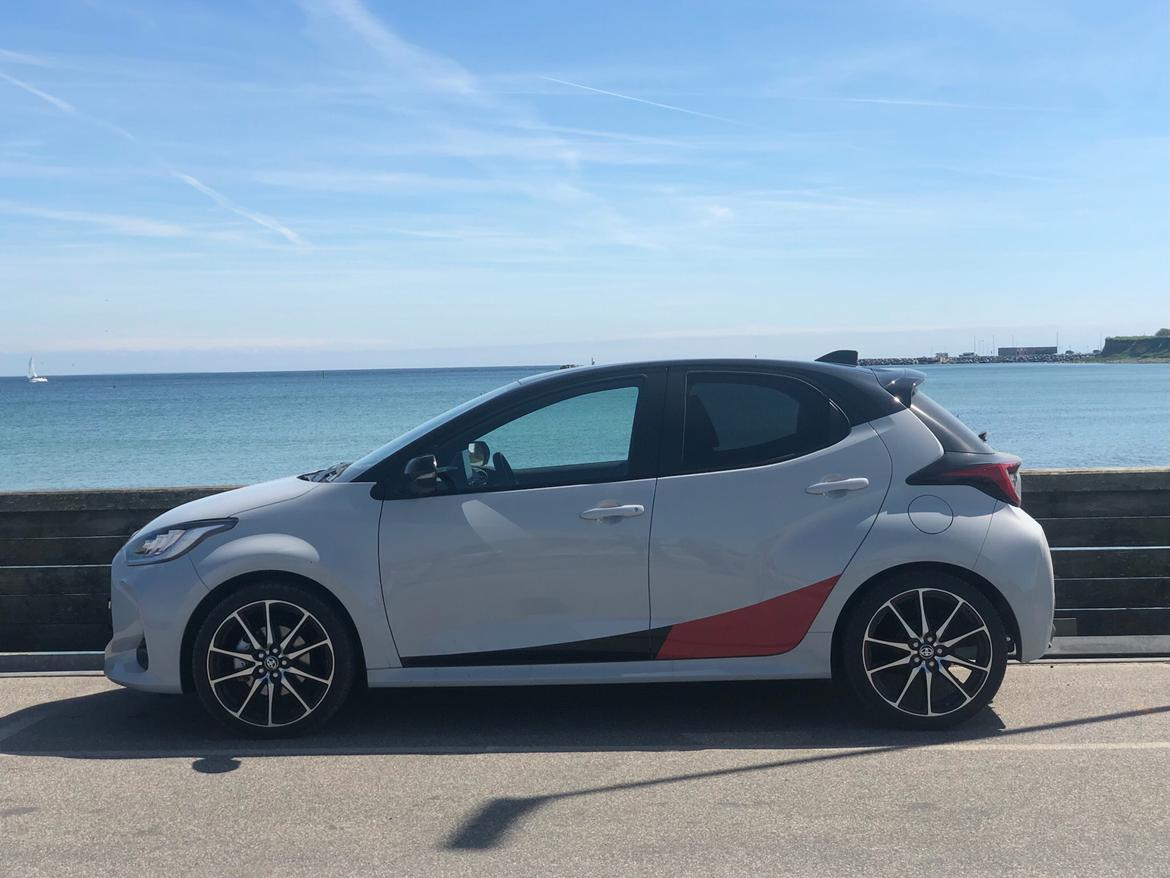 Toyota Yaris GR Sport MXP210 billede 12