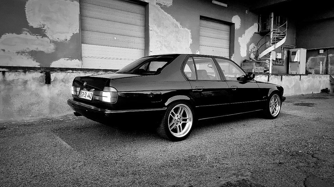BMW 730i V8 E32 billede 2