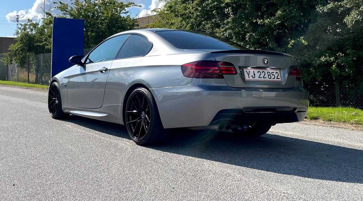 BMW E92 325i billede 9