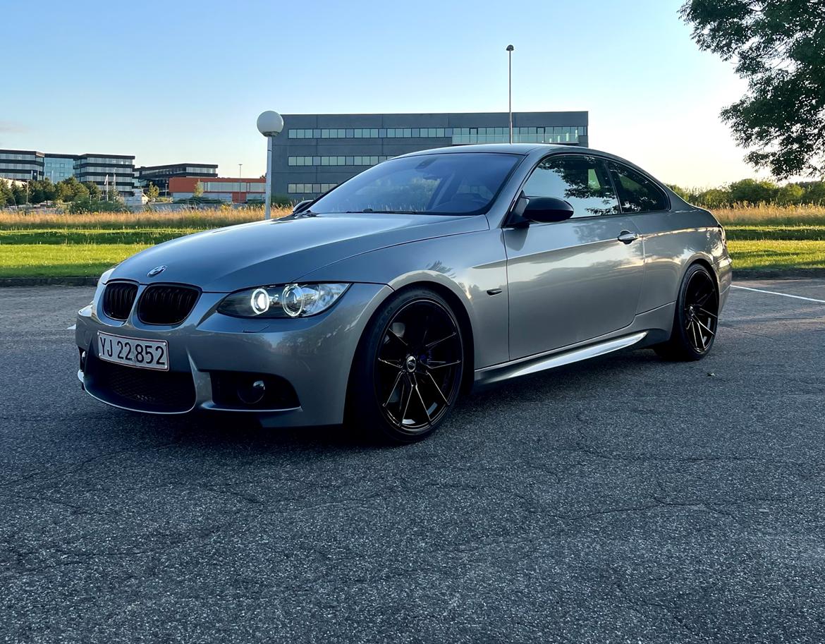 BMW E92 325i billede 8