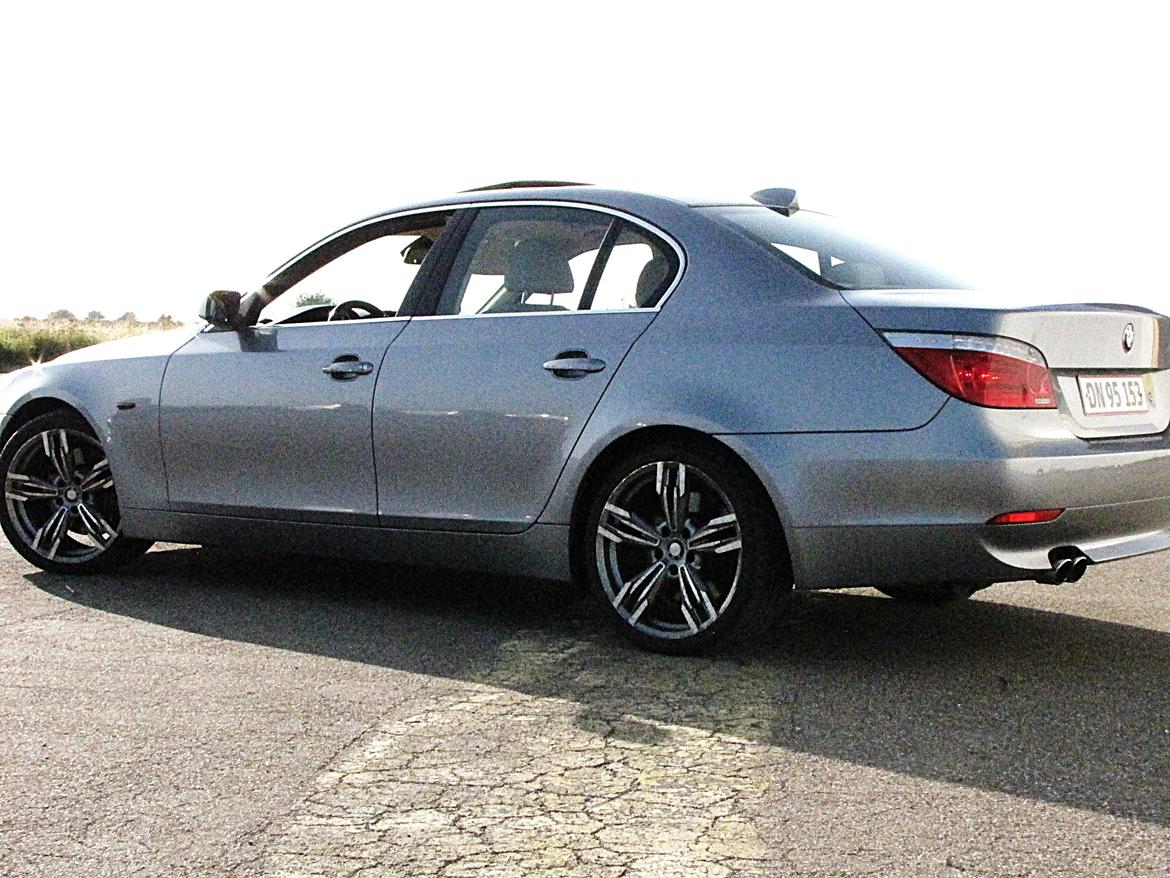 BMW 545i billede 10