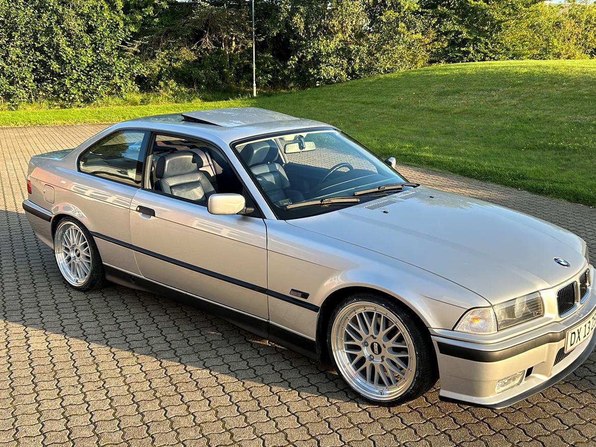 BMW E36 320i Coupe billede 1