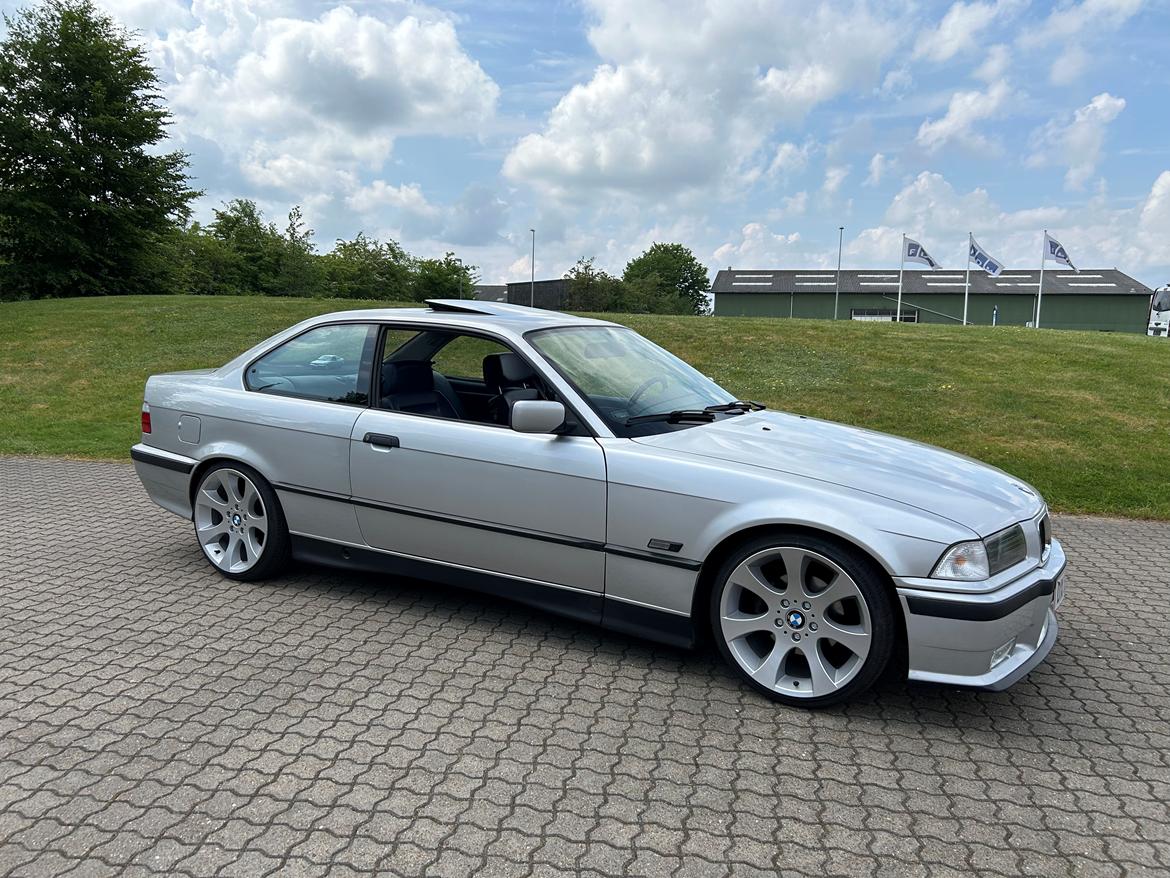 BMW E36 320i Coupe billede 4