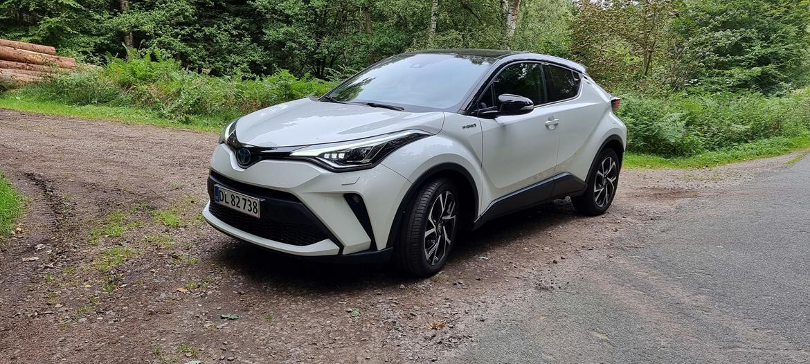 Toyota C-HR C-lub Premium 1.8 billede 1